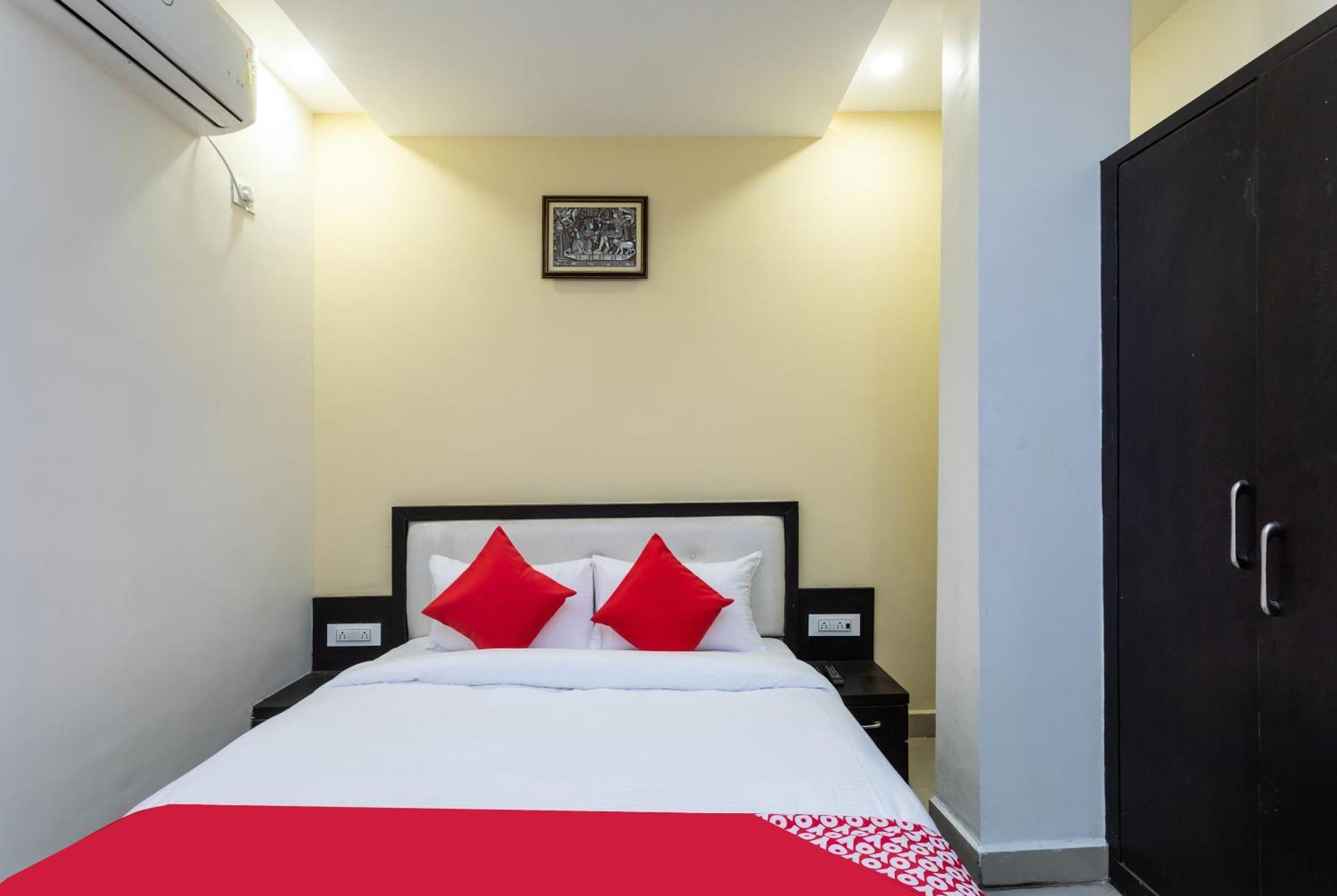 Spot On Hotel Trishla Bhopal Buitenkant foto