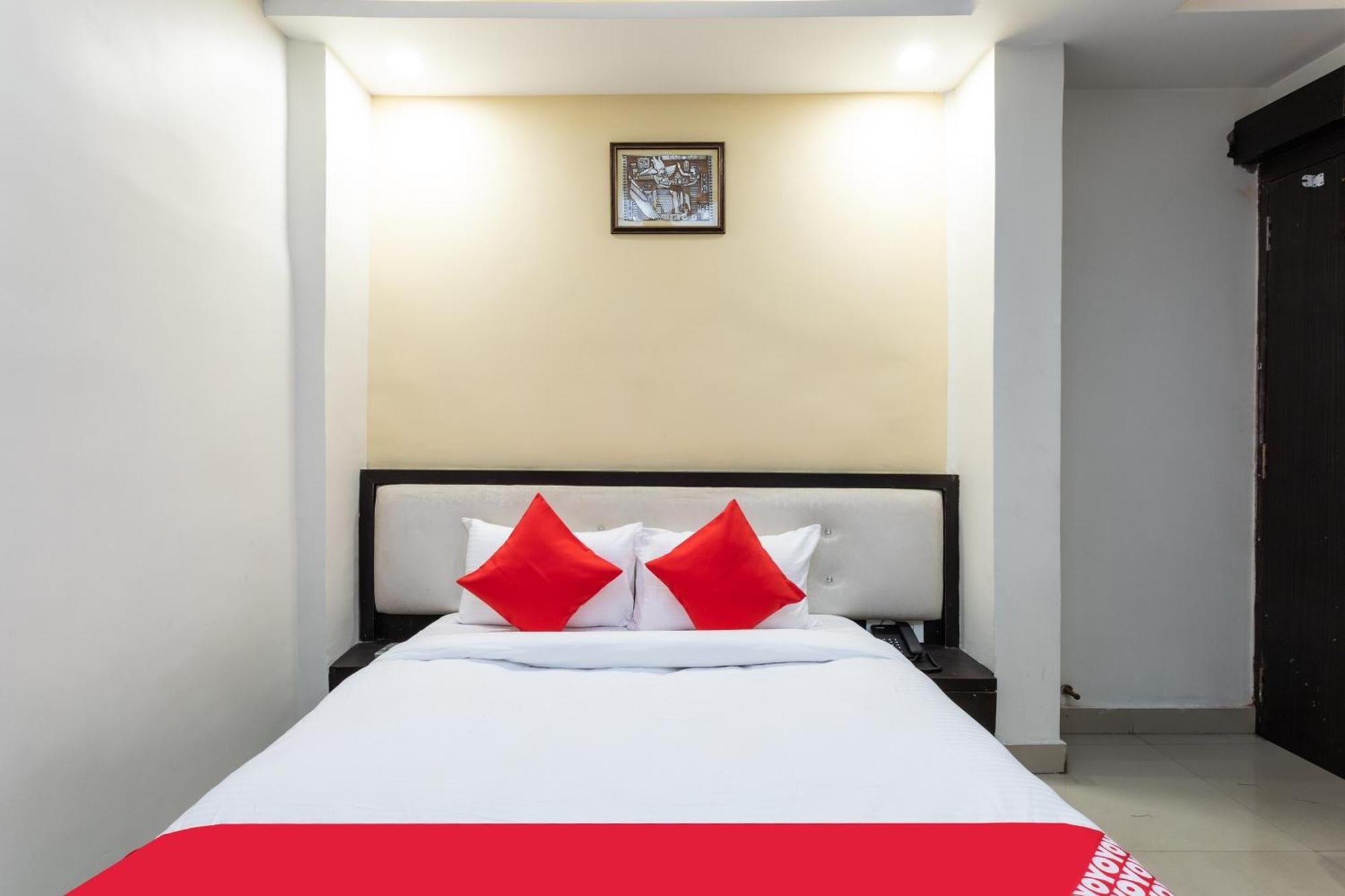 Spot On Hotel Trishla Bhopal Buitenkant foto