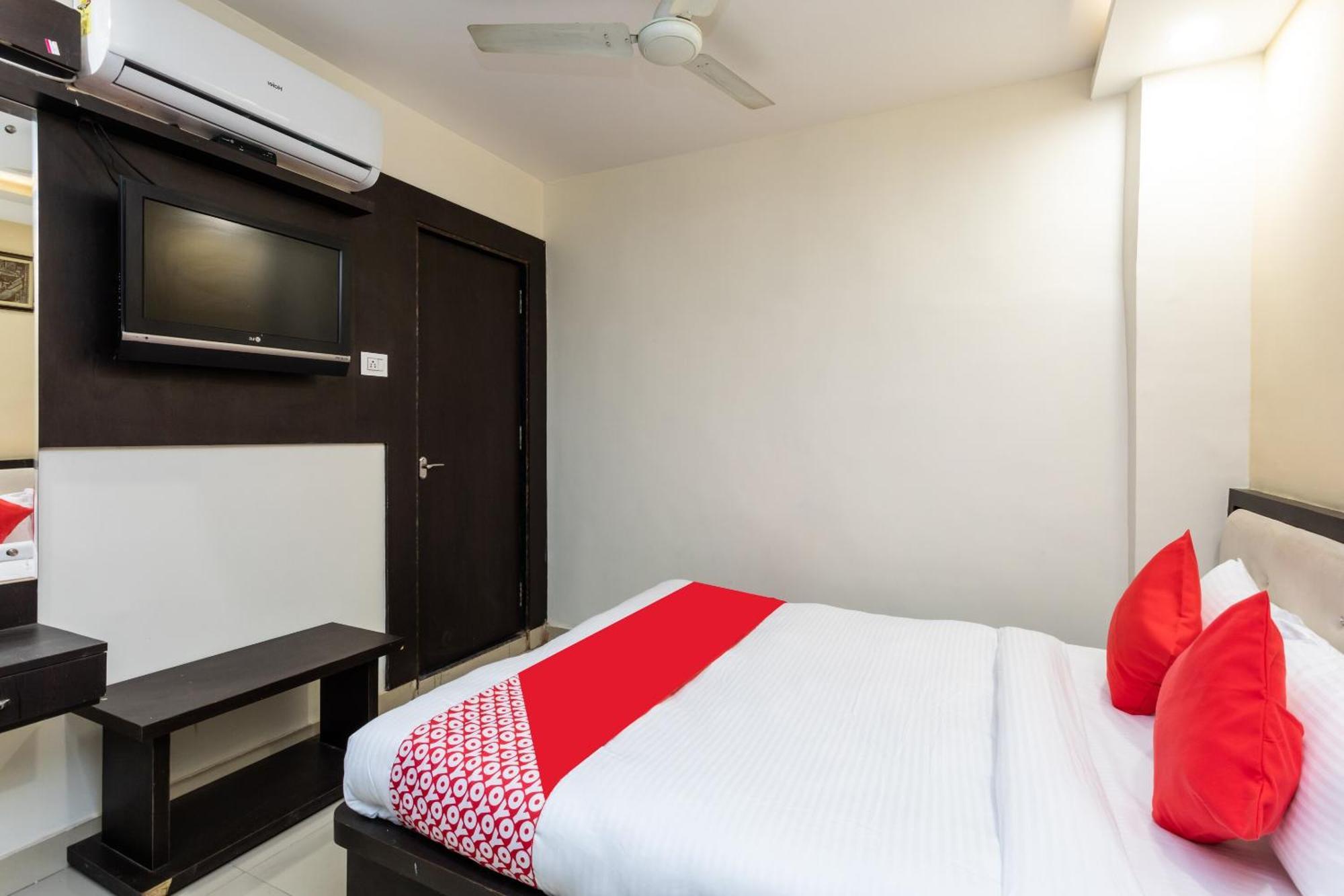 Spot On Hotel Trishla Bhopal Buitenkant foto